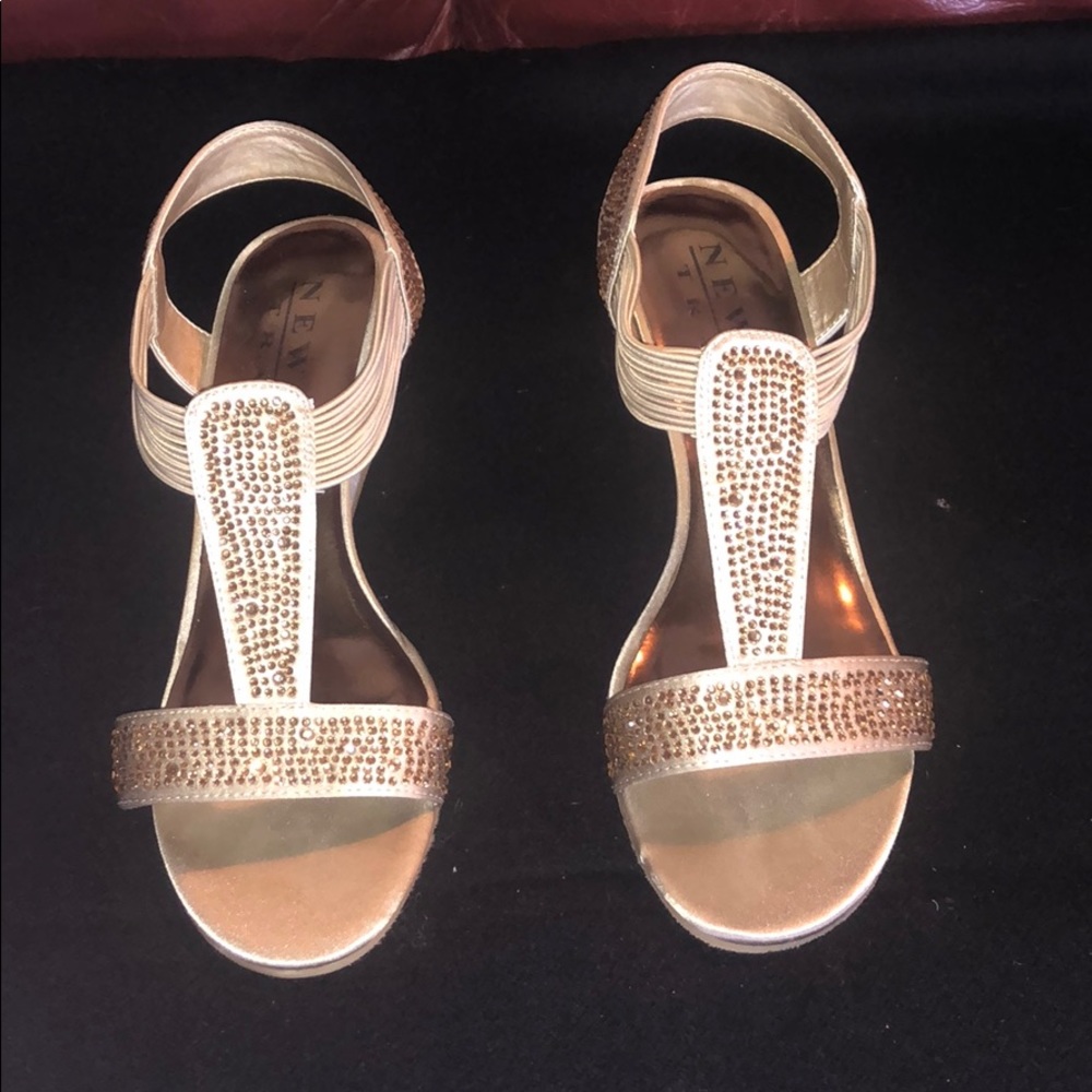 New York Transit dress wedges